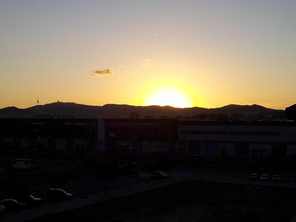 Alexandra'S Beach-Port Badalona Rum bild
